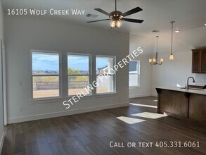 16105 Wolf Crk Wy in Oklahoma City, OK - Building Photo - Building Photo