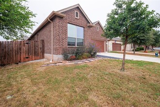 609 Landon Samuel Lp in Pflugerville, TX - Building Photo - Building Photo