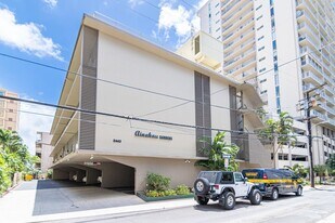 2442 Tusitala St in Honolulu, HI - Building Photo