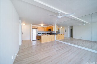 430 Kaiolu St, Unit 1010 in Honolulu, HI - Building Photo - Building Photo