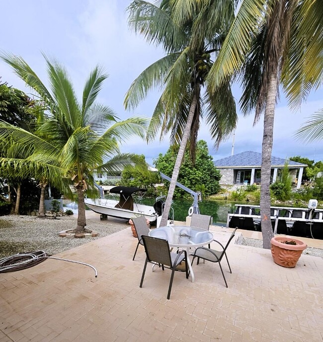 property at 20791 2nd Ave W