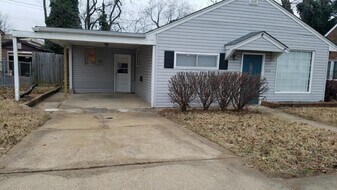 5935 Victoria Ave in St. Louis, MO - Building Photo