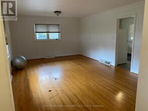 58 North St in Newcastle, ON - Building Photo - Building Photo