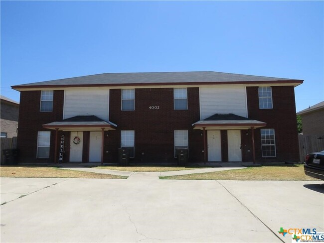 property at 4002 Gus Dr