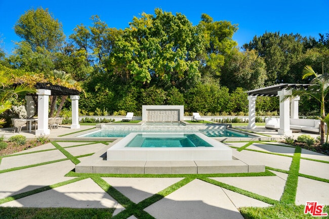 property at 4608 Westchester Dr