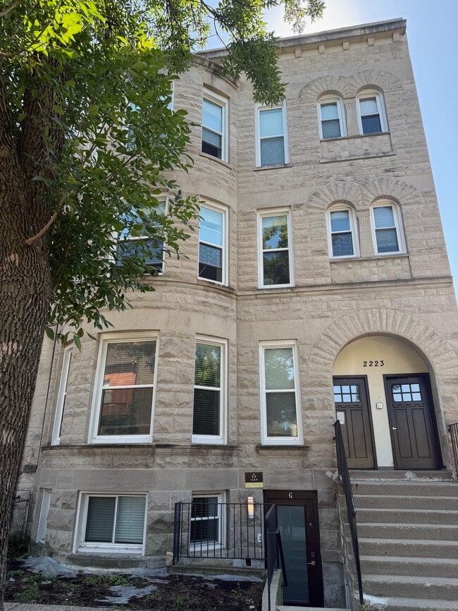 2223 W Washington Blvd, Unit G