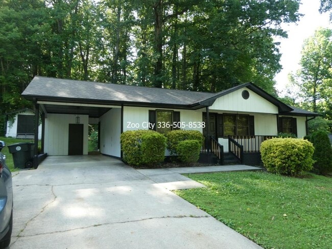 property at 1772 Pine Grove Dr