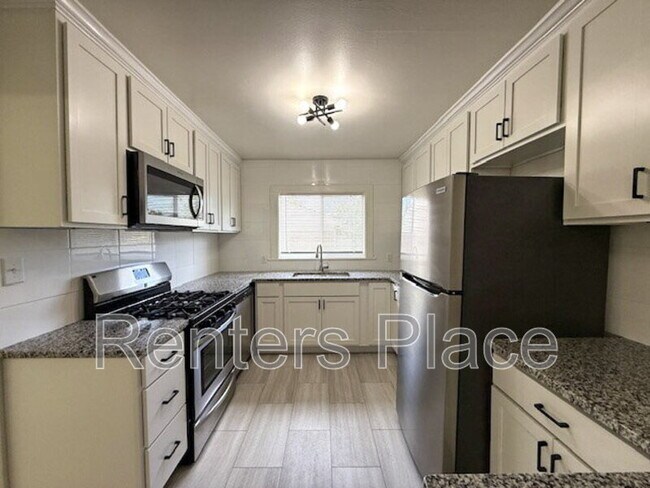 2215 S Winston Ave in Tulsa, OK - Building Photo - Building Photo