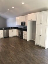 102 W Speer Ave in Sapulpa, OK - Building Photo - Building Photo