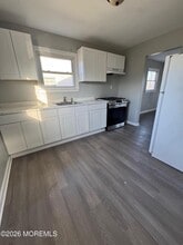 40 Liberty St in Freehold, NJ - Building Photo - Building Photo