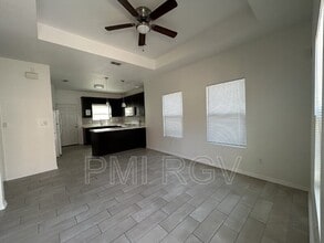3705 Paola St in Edinburg, TX - Building Photo - Building Photo