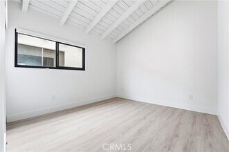 613 Marigold Ave in Newport Beach, CA - Building Photo - Building Photo