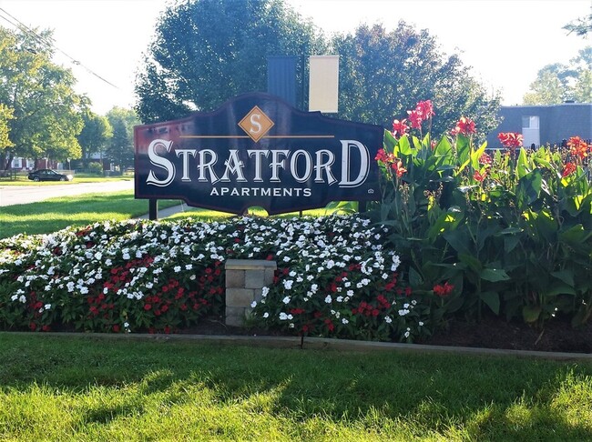 The Stratford in Indianapolis, IN - Foto de edificio - Building Photo