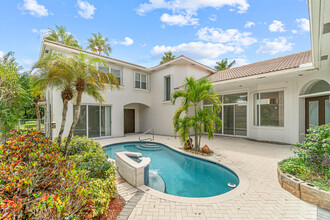 18596 Ocean Mist Dr in Boca Raton, FL - Foto de edificio - Building Photo
