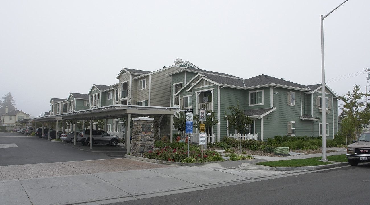 Maple Square Apartments in Fremont, CA - Building Photo