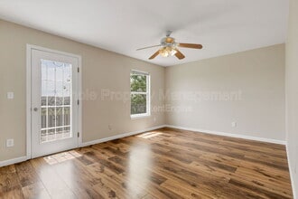 20612 E Batavia Dr in Aurora, CO - Building Photo - Building Photo