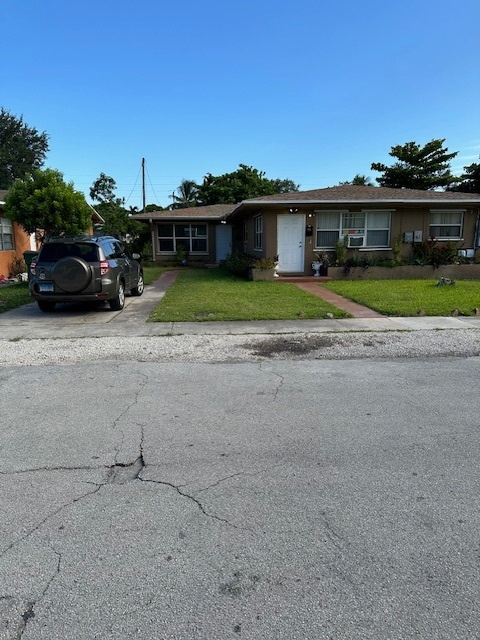 1210 NE 136th Terrace in North Miami, FL - Building Photo