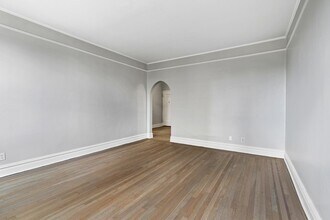 755 Anderson Ave in Cliffside Park, NJ - Building Photo - Building Photo