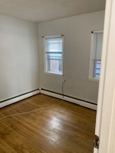 12 4th Street Pl, Unit 2 in Cambridge, MA - Building Photo - Building Photo