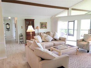 3543 SE Fairway E in Stuart, FL - Building Photo - Building Photo