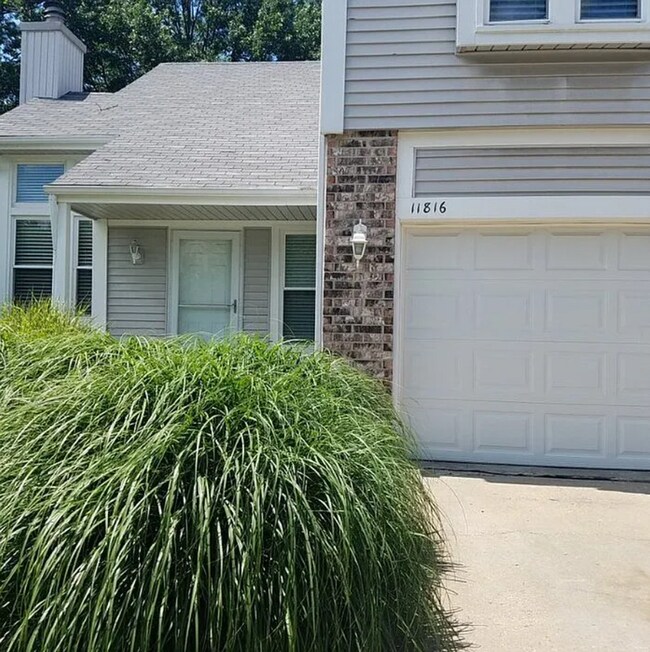 11814 Caenen St-Unit -11816 Caenen St in Overland Park, KS - Foto de edificio - Building Photo
