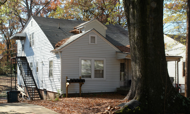 210 Edwards St in Durham, NC - Building Photo - Building Photo