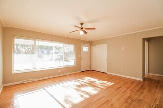 1148 Lanette Dr in Cincinnati, OH - Building Photo - Building Photo