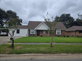 506 Kees Cir in Lafayette, LA - Building Photo