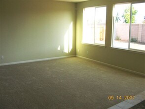 2700 Prosperity Way in Modesto, CA - Building Photo - Building Photo