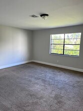 8760 Lyndall Ln in West Palm Beach, FL - Building Photo - Building Photo