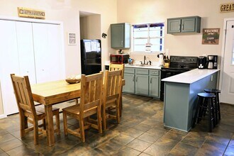 2263 Lones Branch Ln in Sevierville, TN - Building Photo - Building Photo