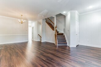 6067 Ticket Way in Woodbridge, VA - Building Photo - Building Photo