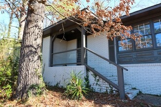 1100 Martin St N in Pell City, AL - Building Photo - Building Photo