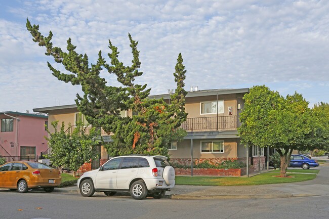 905 Northrup St in San Jose, CA - Foto de edificio - Building Photo