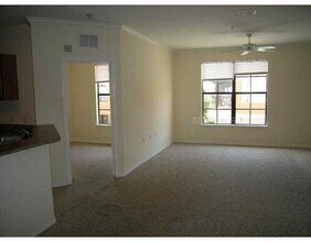 6119 Metrowest Blvd-Unit -Serenata in Orlando, FL - Building Photo - Building Photo