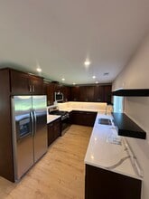 15018 Huntington Ct in Orland Park, IL - Building Photo - Building Photo