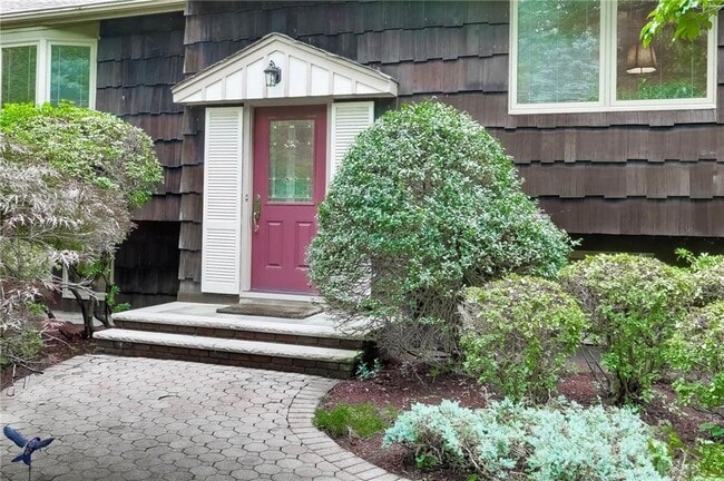 6 Potter Ln in Airmont, NY - Building Photo - Building Photo