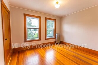 105 Ray St in Manchester, NH - Building Photo - Building Photo