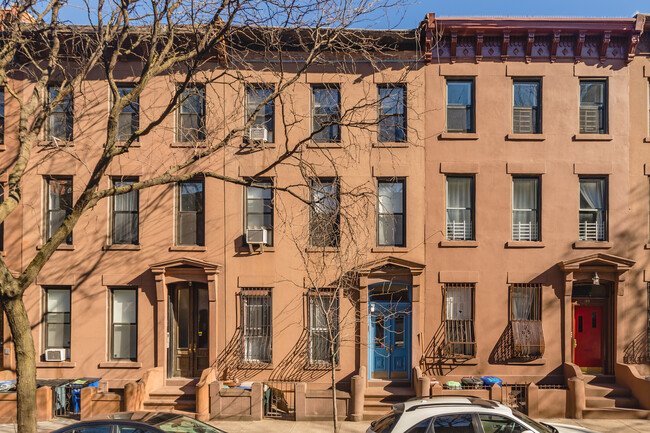 123 Saint Marks Pl in Brooklyn, NY - Building Photo - Building Photo