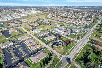 40 Clairedan Dr in Powell, OH - Building Photo - Building Photo