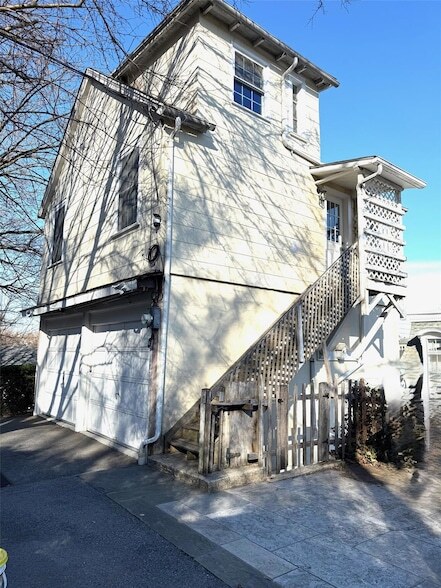 55 Exchange Pl in Port Chester, NY - Building Photo - Building Photo