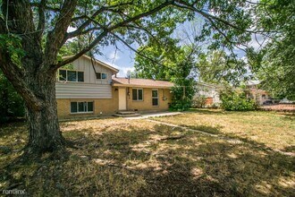 3395 Moorhead Ave in Boulder, CO - Building Photo - Building Photo