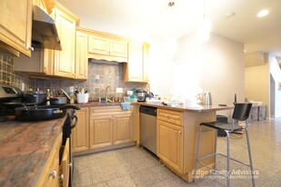 37 Allston St, Unit 2 in Boston, MA - Building Photo