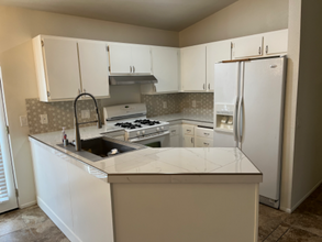 79360 Ave 42 in Bermuda Dunes, CA - Foto de edificio - Building Photo