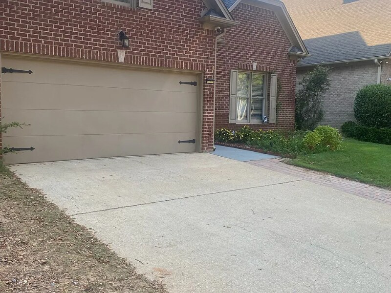 5589 Park Side Cir in Hoover, AL - Building Photo