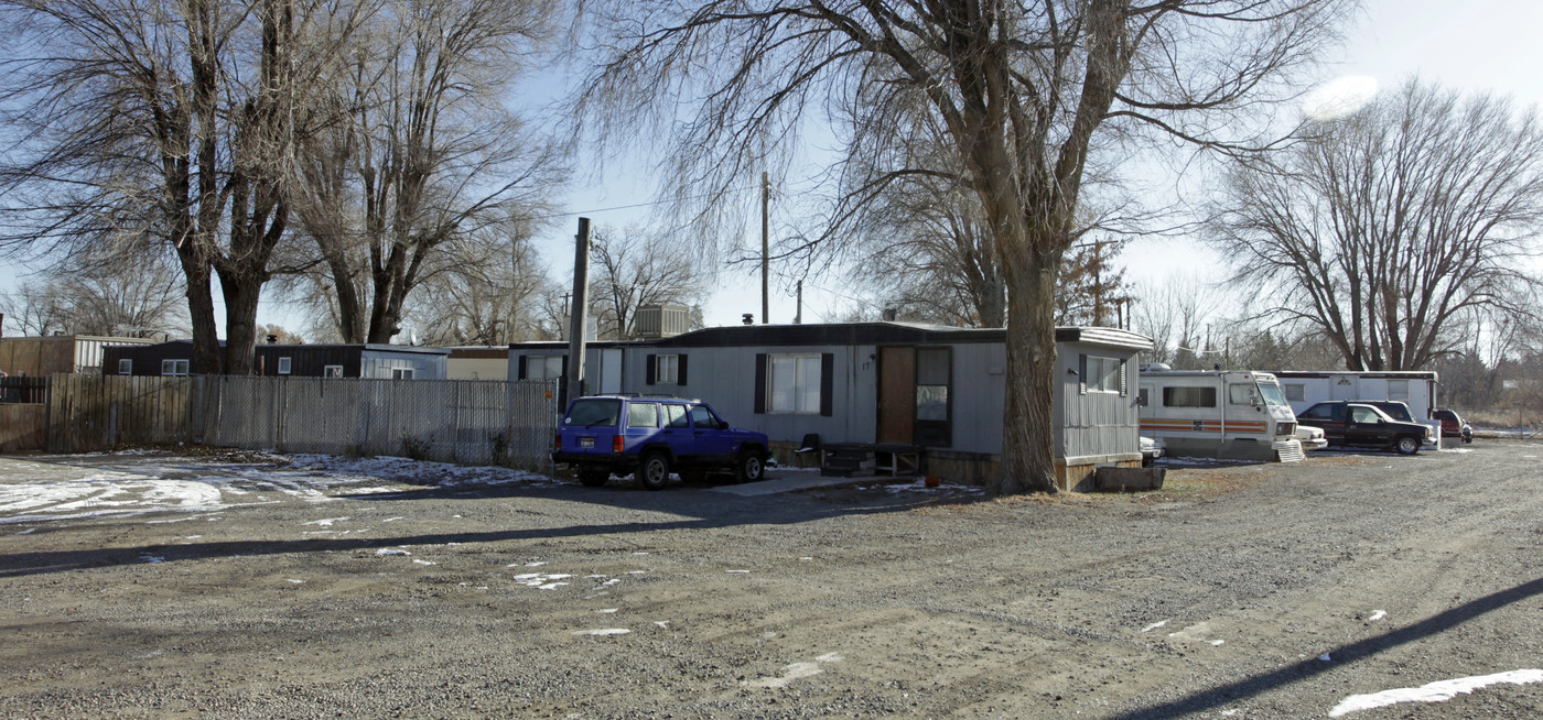 Rocking R Mobile Home Park in Blackfoot, ID - Foto de edificio