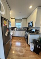 183 River St, Unit 2 in Cambridge, MA - Building Photo