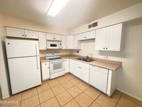 6165 E Glencove St in Mesa, AZ - Building Photo - Building Photo