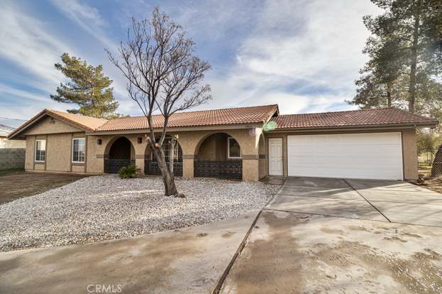 17433 Sultana St in Hesperia, CA - Building Photo