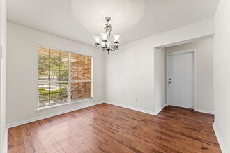 21519 Karpathos Ln in Spring, TX - Foto de edificio - Building Photo